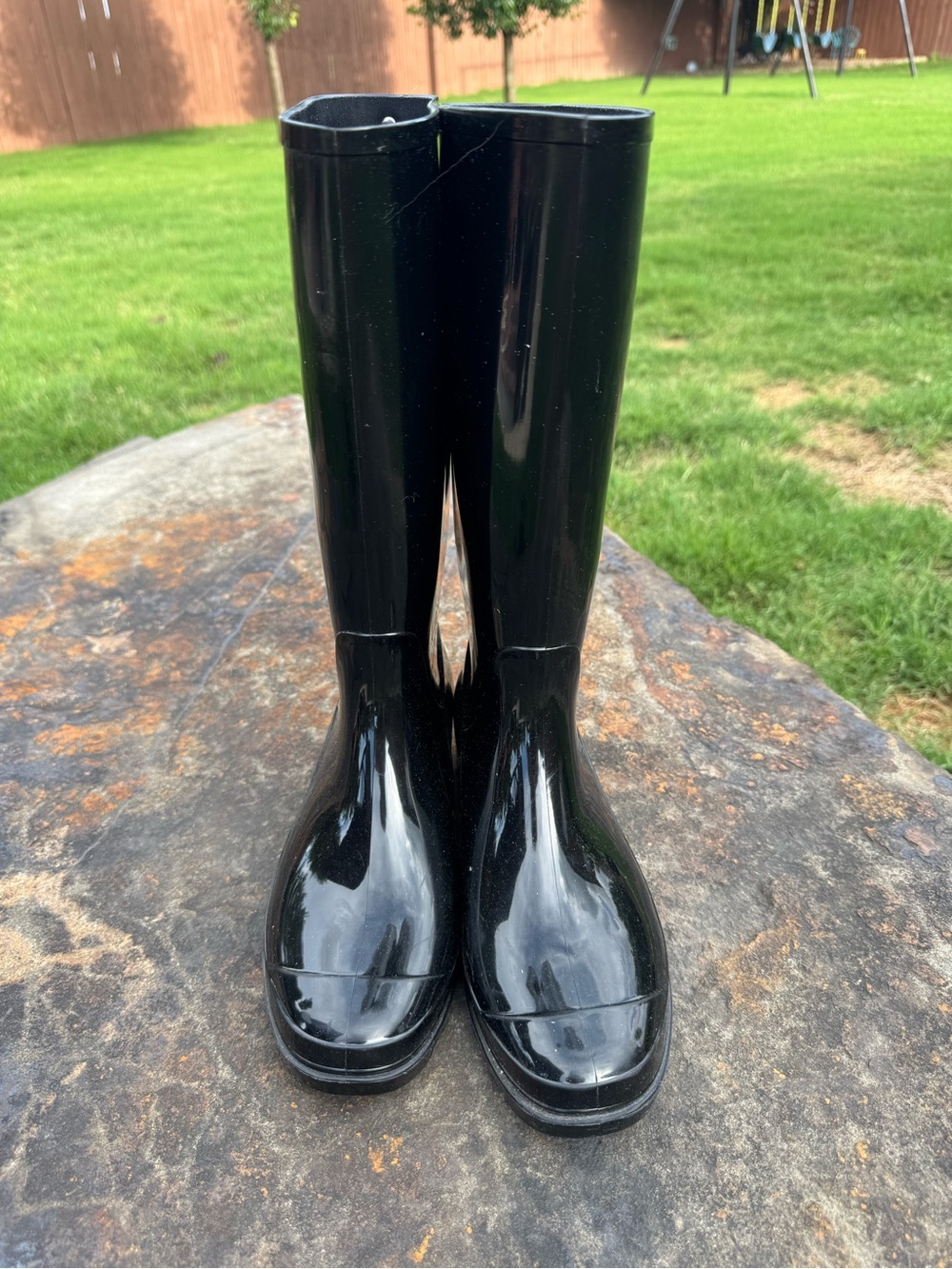Nicole Miller New York Tall Rain Boots Black Glossy Rubber Lug Sole Sz 9M - Picture 6 of 13
